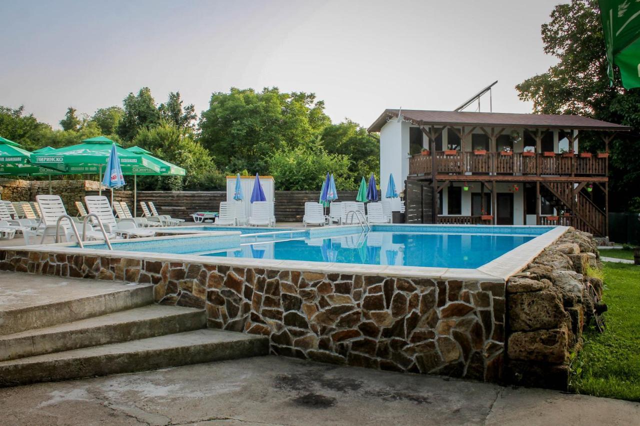 Къща За Гости "Крушунско Ханче" Krushuna Exterior photo
