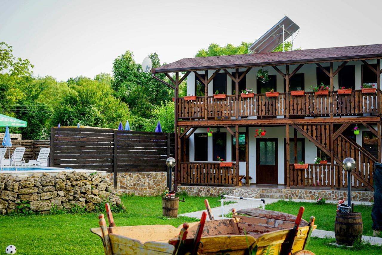 Къща За Гости "Крушунско Ханче" Krushuna Exterior photo